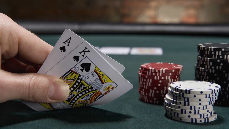 Chơi Blackjack là một trò đánh bài đơn giản